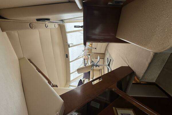 Meridian  Yacht For Sale