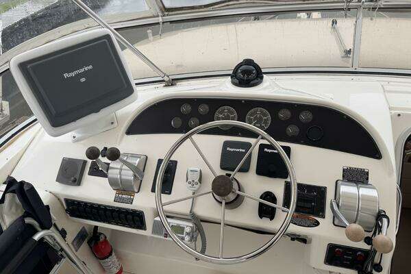 Meridian  Yacht For Sale