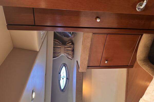 Meridian  Yacht For Sale