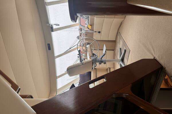 Meridian  Yacht For Sale