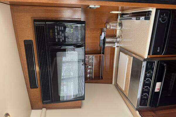 Meridian  Yacht For Sale