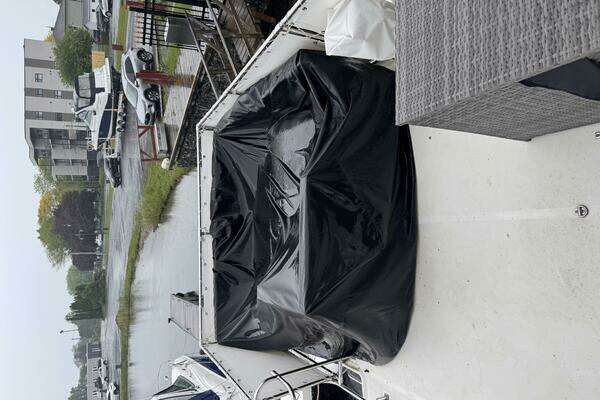Meridian  Yacht For Sale