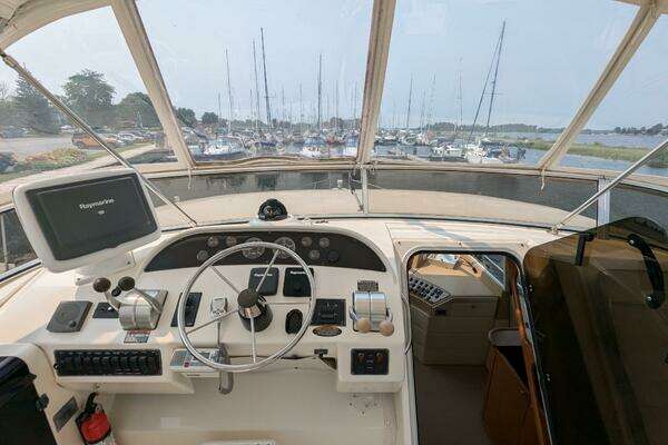 Meridian  Yacht For Sale