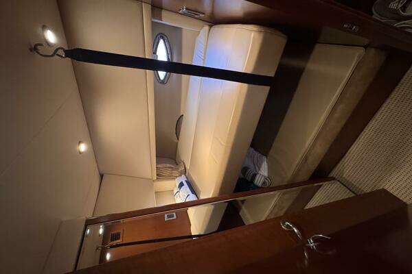 Meridian  Yacht For Sale