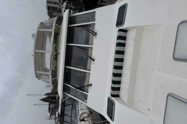 Meridian  Yacht For Sale