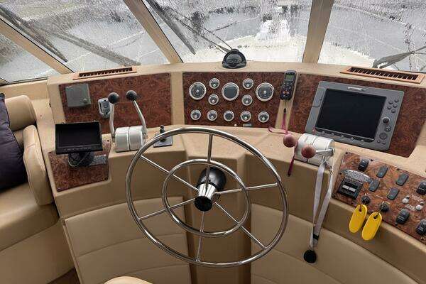 Meridian  Yacht For Sale