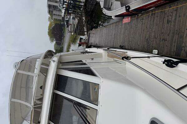 Meridian  Yacht For Sale