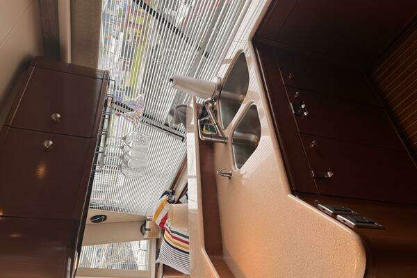 Meridian  Yacht For Sale