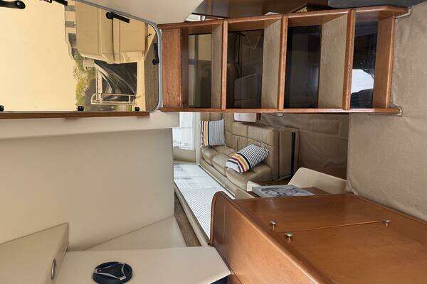 Meridian  Yacht For Sale