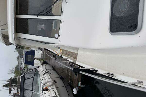 Meridian  Yacht For Sale
