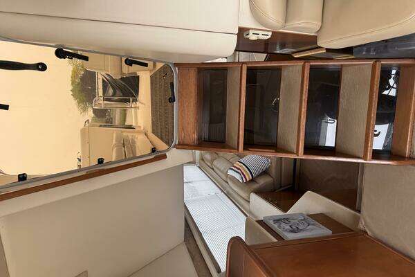 Meridian  Yacht For Sale