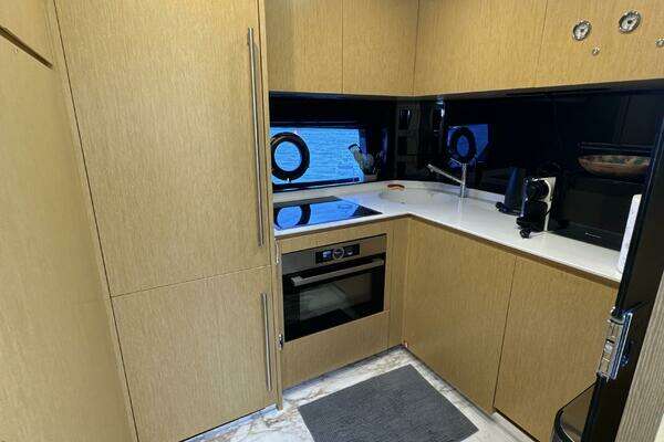 Riva Riva Perseo 76 Yacht For Sale