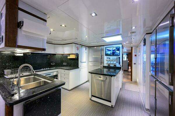 Benetti Classic Yacht For Sale