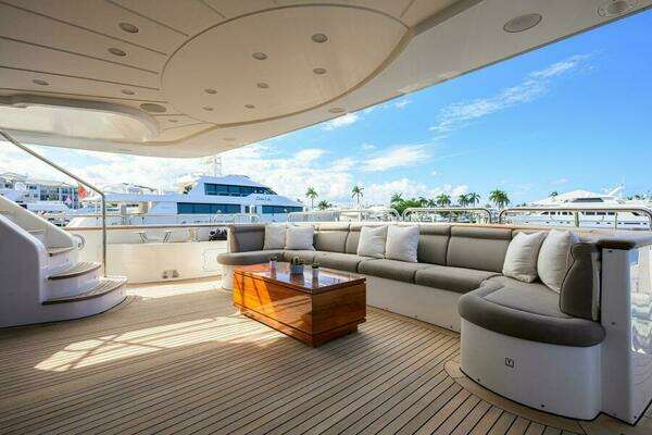 Benetti Classic Yacht For Sale