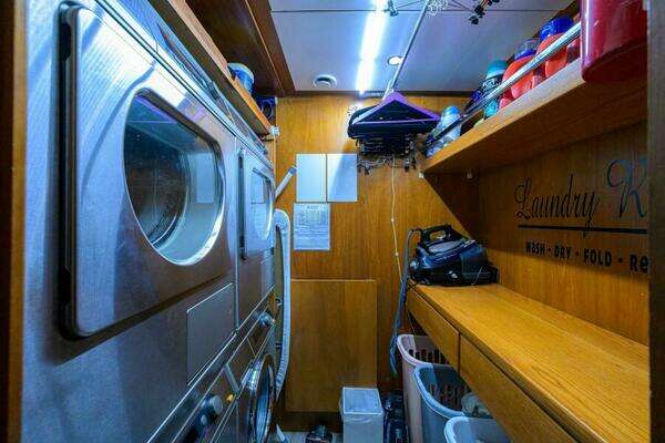 Benetti Classic Yacht For Sale
