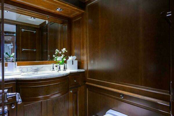 Benetti Classic Yacht For Sale