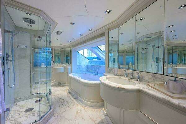 Benetti Classic Yacht For Sale
