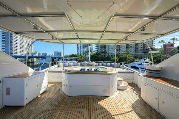 Benetti Classic Yacht For Sale