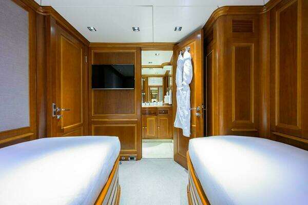 Benetti Classic Yacht For Sale