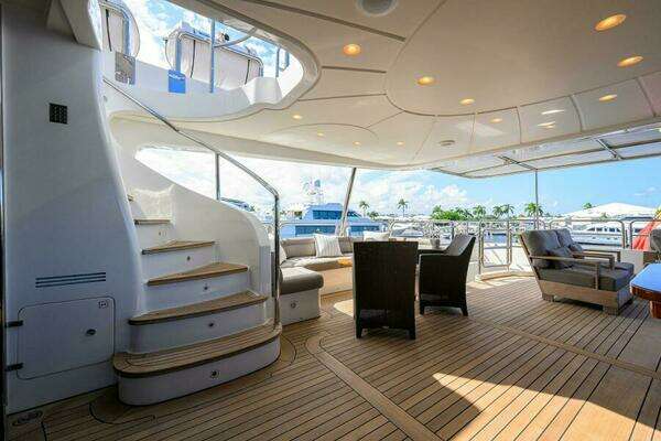 Benetti Classic Yacht For Sale