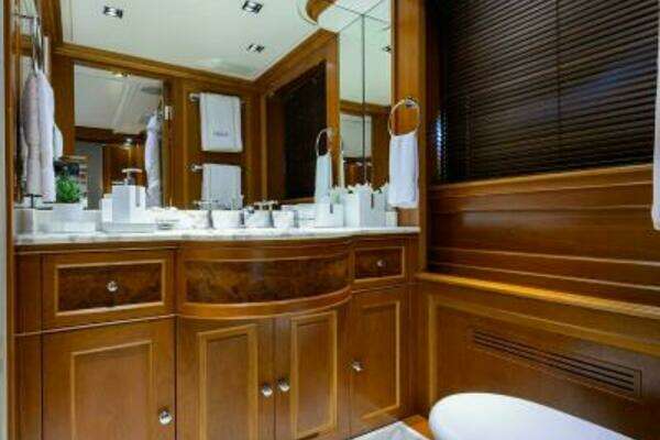 Benetti Classic Yacht For Sale