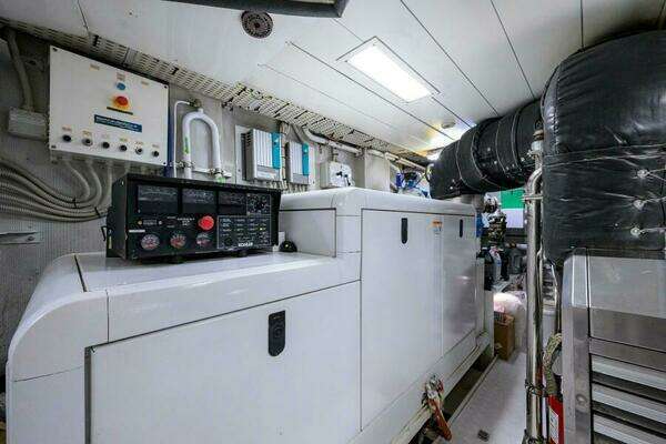 Benetti Classic Yacht For Sale