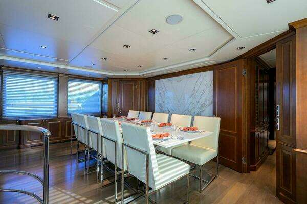 Benetti Classic Yacht For Sale
