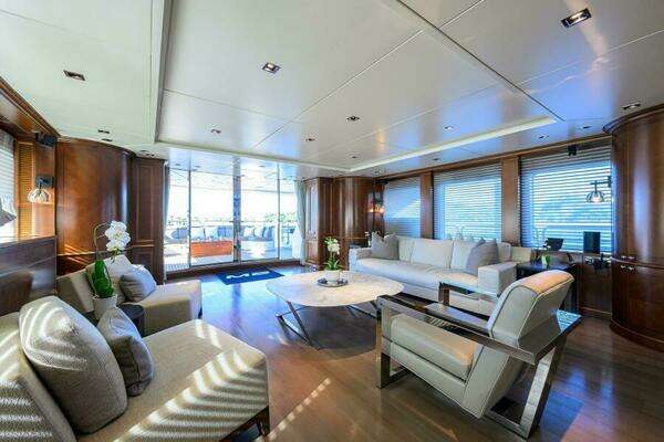 Benetti Classic Yacht For Sale