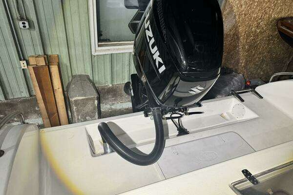 2012 Carolina Skiff 24