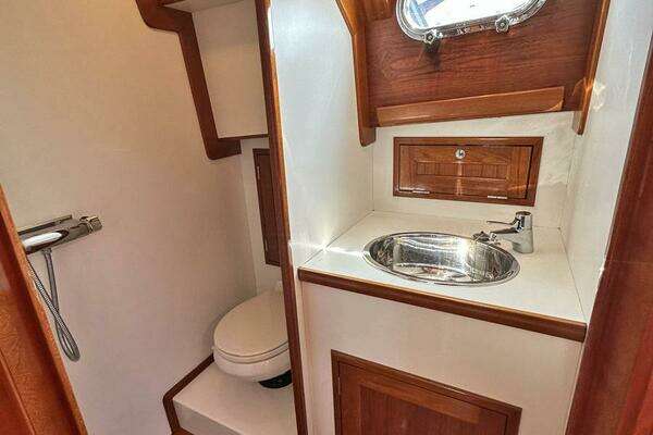Morris Wolf Class 44 Yacht For Sale