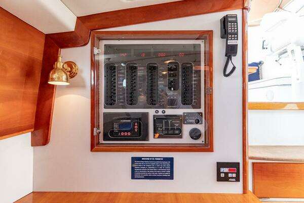 Morris Wolf Class 44 Yacht For Sale