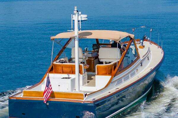 Morris Wolf Class 44 Yacht For Sale