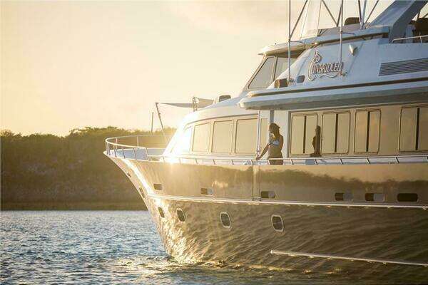Westport - Crescent Semi-Displacement Yacht For Sale