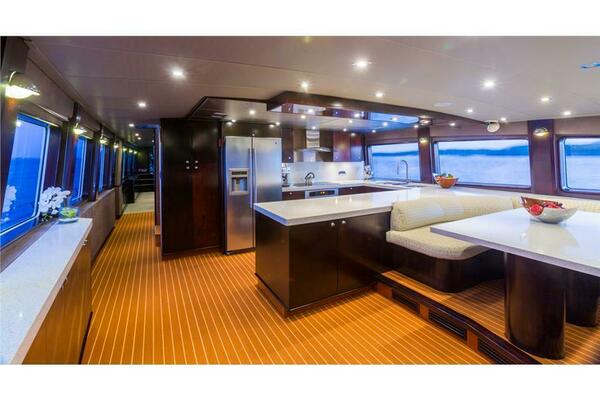 UNBRIDLED 116ft Westport   Crescent Yacht For Sale