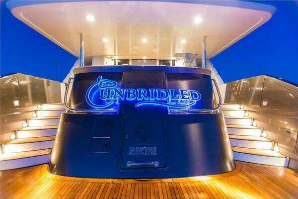 Westport - Crescent Semi-Displacement Yacht For Sale