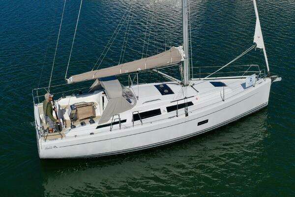 Photo of the 2018 Hanse 348 "Dreamcatcher"