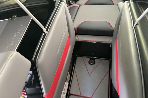 23ft Malibu Yacht For Sale