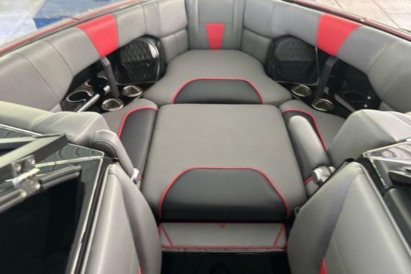 23ft Malibu Yacht For Sale
