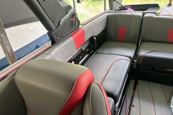 23ft Malibu Yacht For Sale