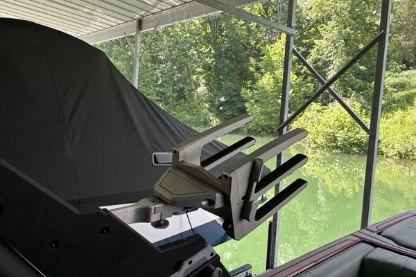 23ft Malibu Yacht For Sale