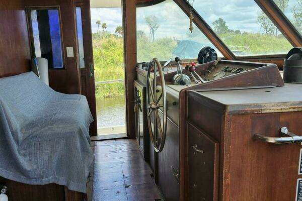 Photo of the 1982 Hatteras 