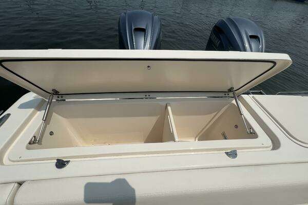 Grady-White  Yacht For Sale
