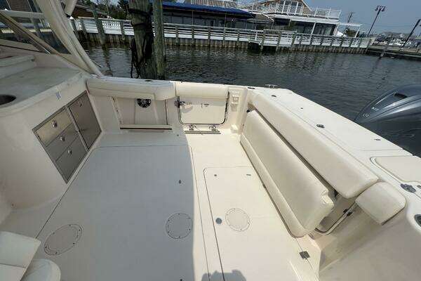 Grady-White  Yacht For Sale