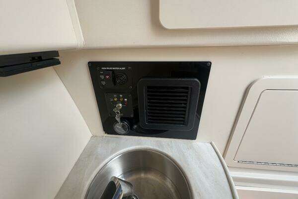 Grady-White  Yacht For Sale