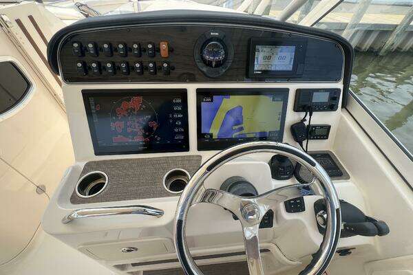Grady-White  Yacht For Sale