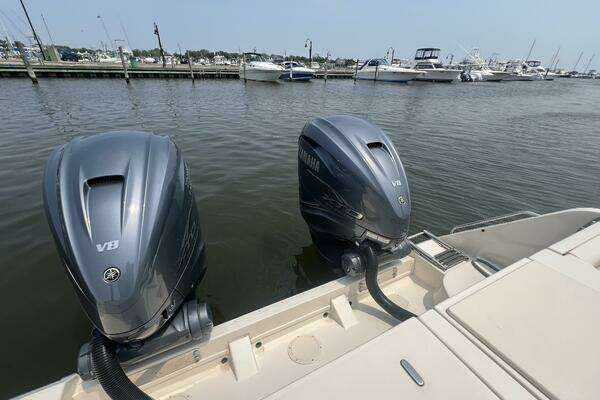 Grady-White  Yacht For Sale