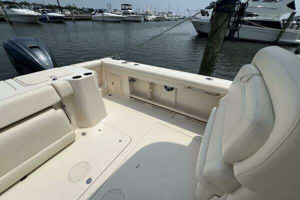 Grady-White  Yacht For Sale