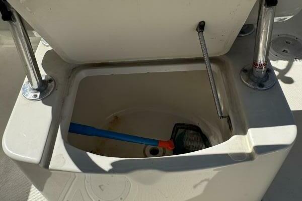 24ft Pursuit Yacht For Sale