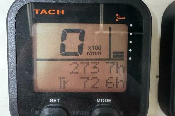 24ft Pursuit Yacht For Sale