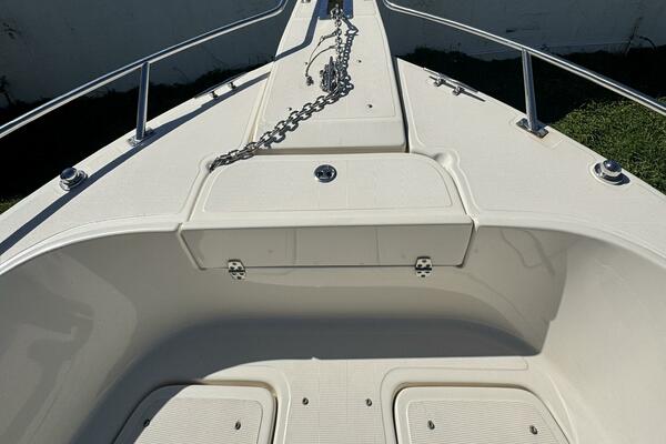 24ft Pursuit Yacht For Sale